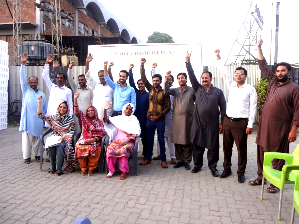Sharifan Bibi - Business established