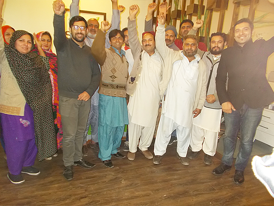 Munawar Anwar - Business established
