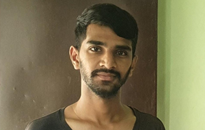  Haris
