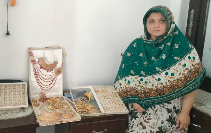 Lishba Aziz 